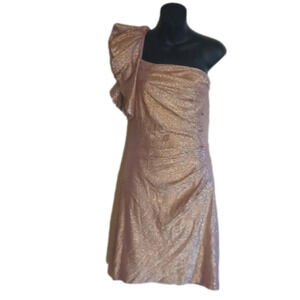 HAILEY Logan ( Adrianna papell) Metallic gold one shoulder dress.Size medium.